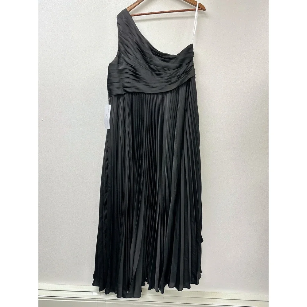 Azazie Christian Siriano A-Line One Shoulder Stretch Satin Dress‎ Black A22